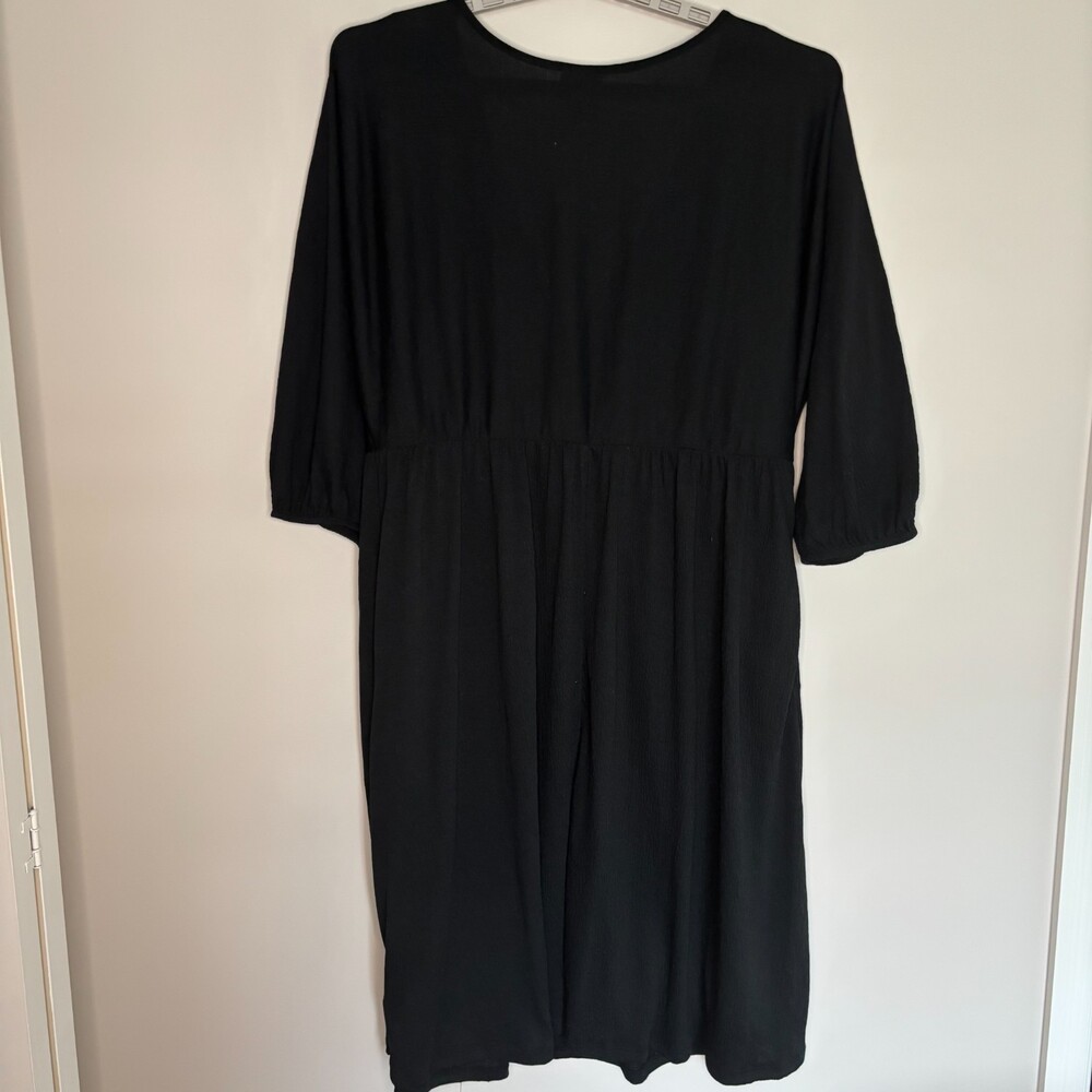 AVA & VIV Womens 1X Gauze Stretch VNeck Midi Dress Black 3/4 Balloon Sleeve Plus - Picture 2 of 8